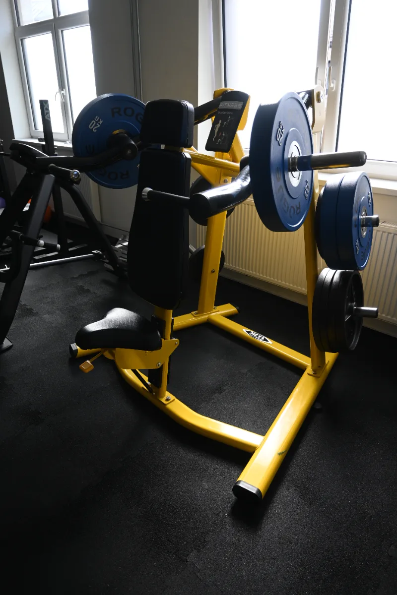 Shoulder press